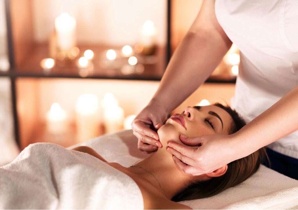 Top 5 Luxury Spa Treatments She’ll Love This Women’s Day